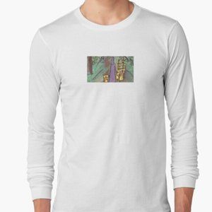 Madeline, long-sleeved tee